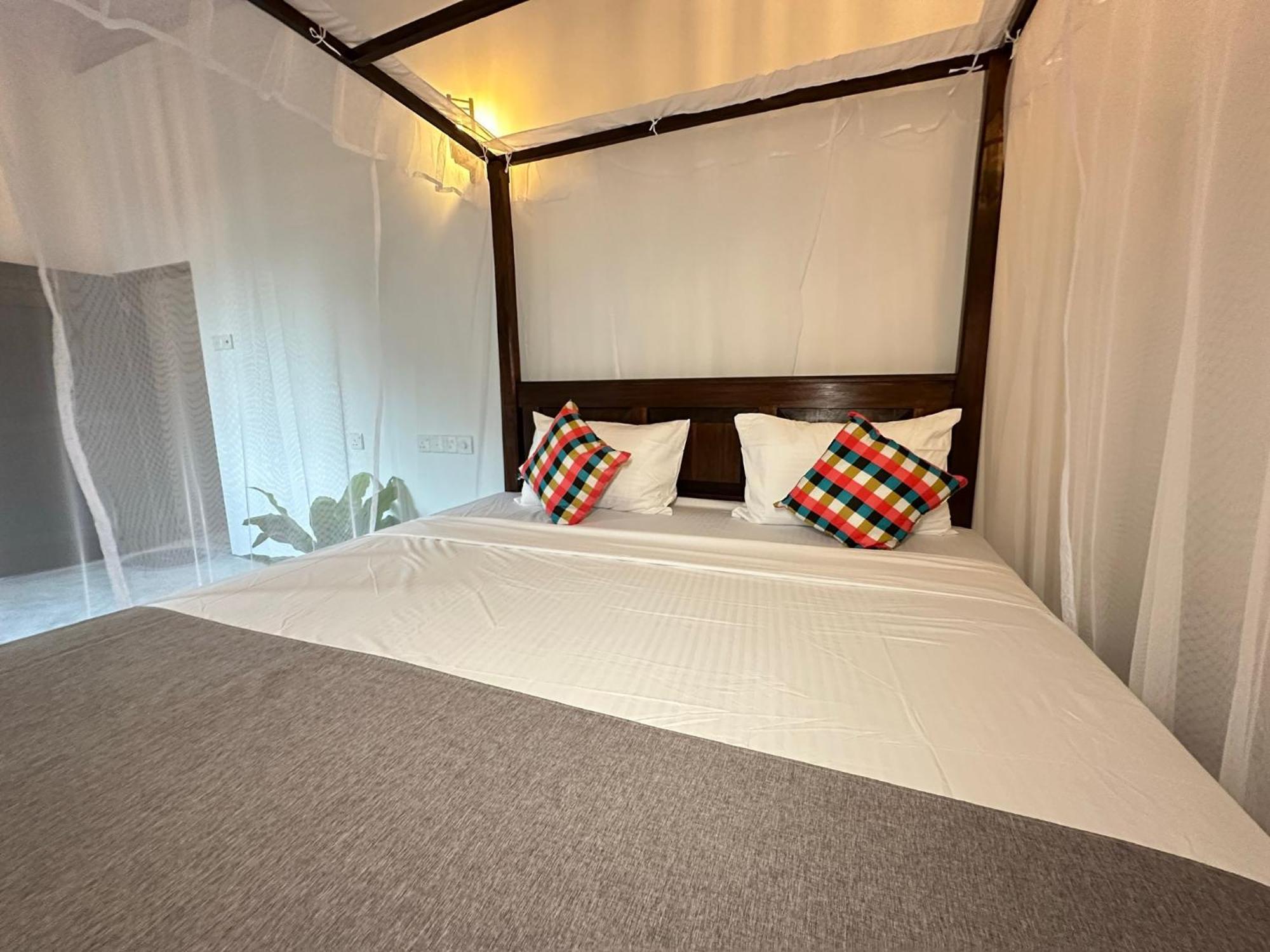 Sunliya Resort Tangalle Exterior photo